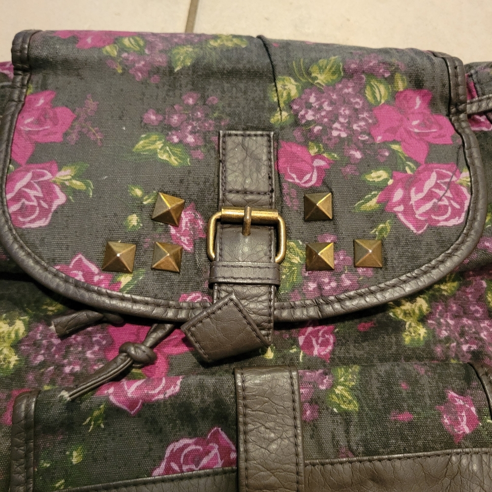 Mossimo Backpack - image 3